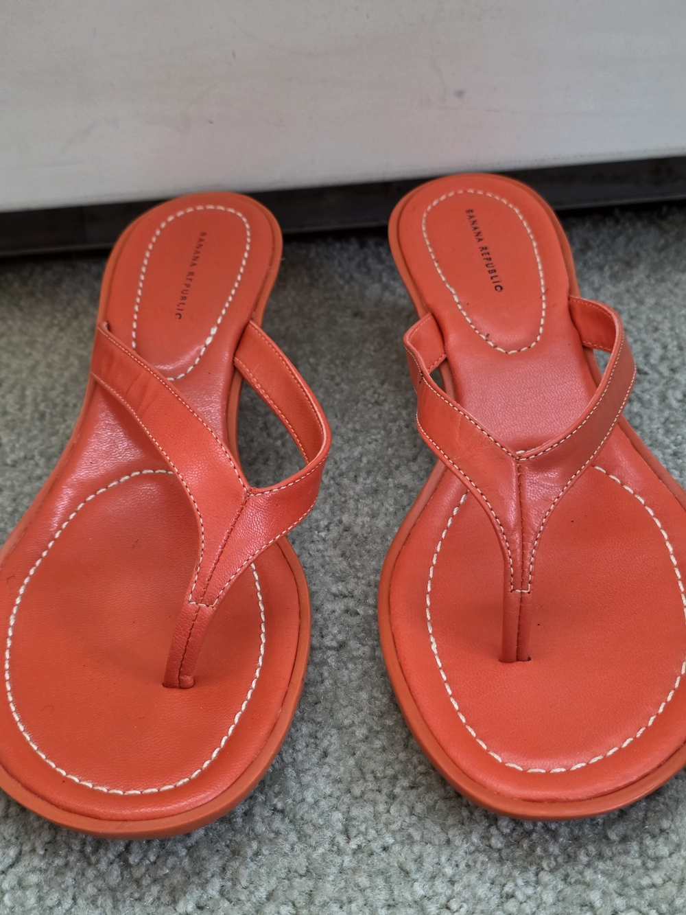 Banana Republic Coral Slingback Heels